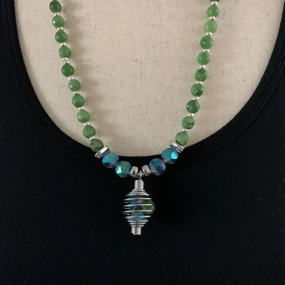 NATURAL gemstones crystal necklace‎ earrings - Picture 6 of 6